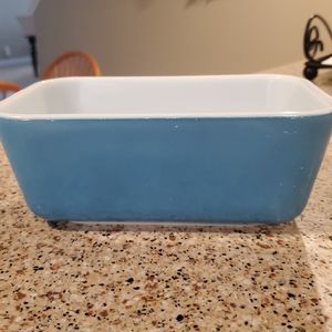 Vintage Pyrex 502b Refrigerator Dish